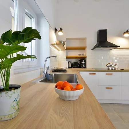 Bandiera Apartment, Corfu Town Anemomylos